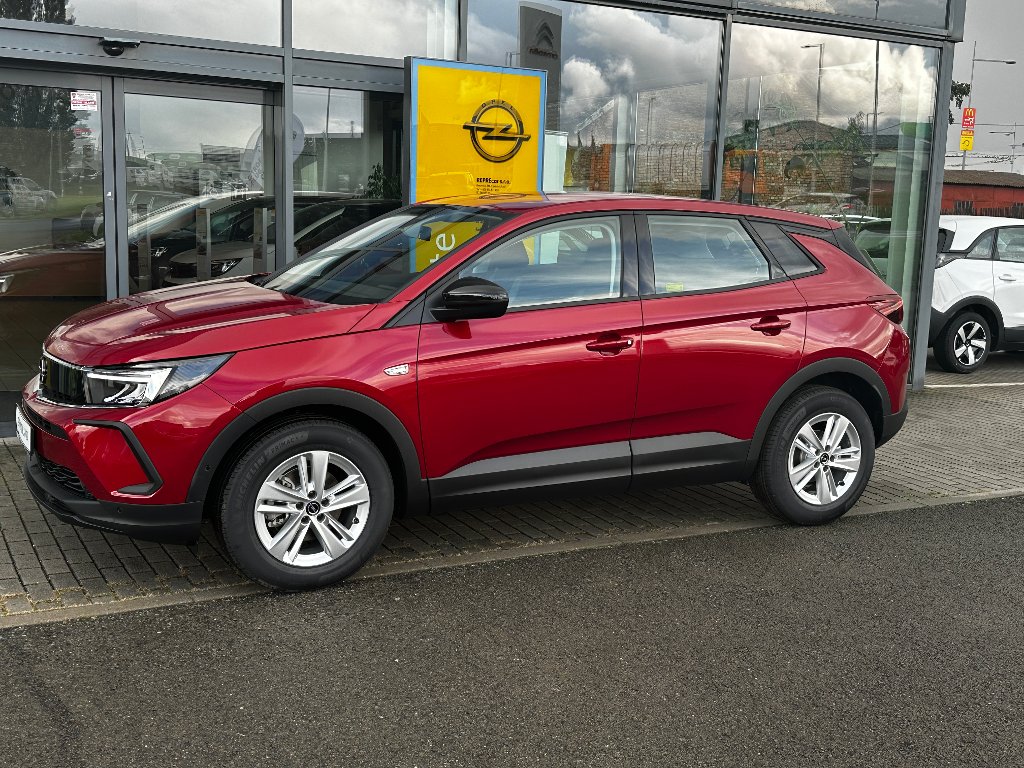 Opel Grandland 1.2 TURBO (96kW/130k) MT6 Opel Grandland