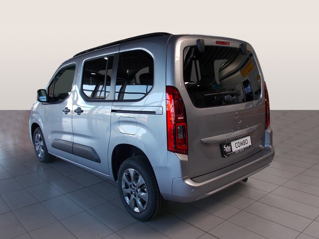 Opel Combo Edition Plus L1H1 1.2 TURBO (81kW/110k) MT6 Opel Combo