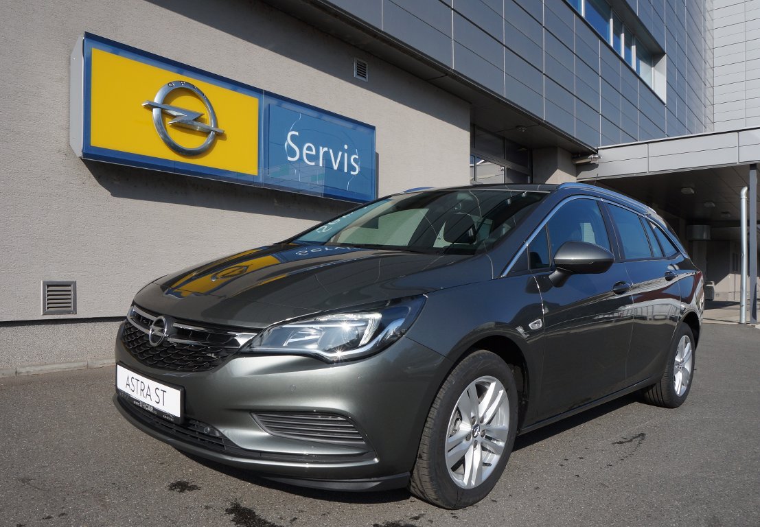 Opel Astra ST SMILE 1.4T 92kW Opel Astra