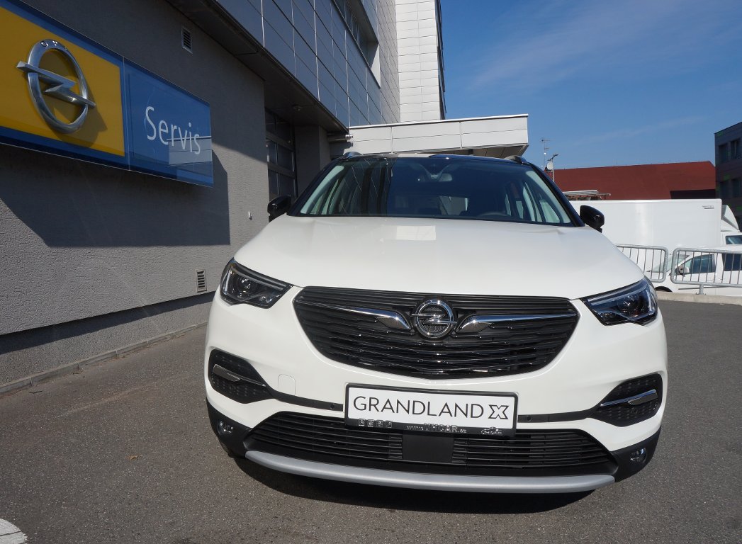 Opel Grandland X INNOVATION 1.6T 133kW AT8 Opel Grandland X