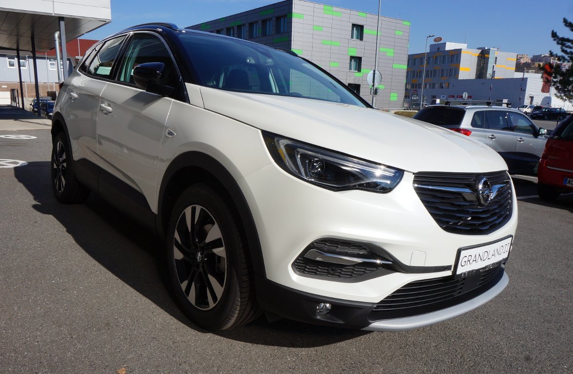 Opel Grandland X INNOVATION 1.6T 133kW AT8 Opel Grandland X