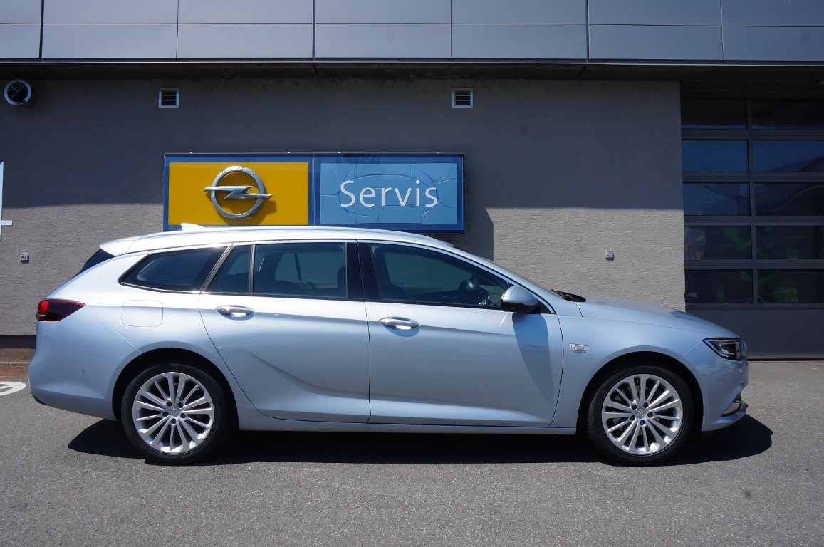 Opel Insignia ST INNOVATION 1.5T AT6 Opel Insignia