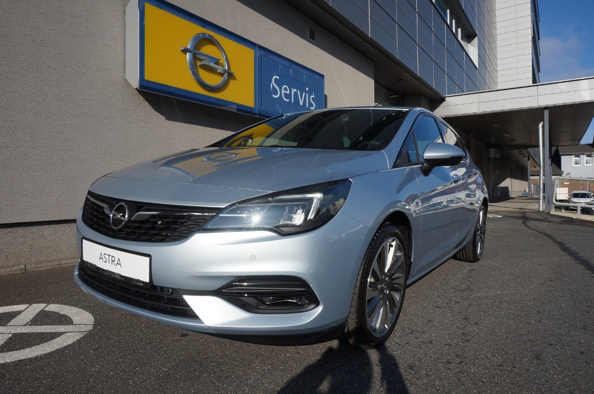 Opel Astra GS Line 1.2 T 96kW Opel Astra