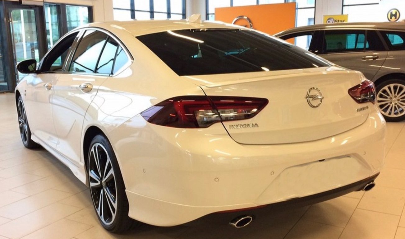 Opel Insignia GS INNOVATION 2.0T 4X4 AT8 Opel Insignia