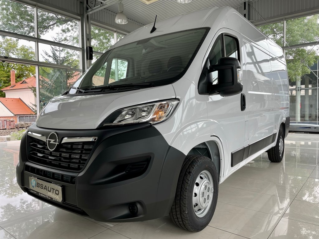 Opel Movano