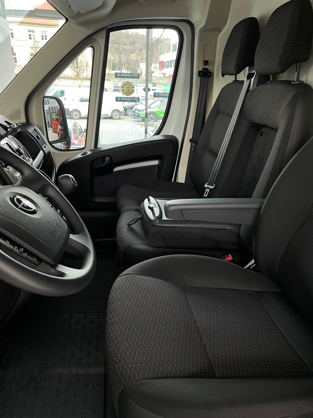 Opel Movano Van L3H2 2,2CDTi 140k + ZP Opel Movano