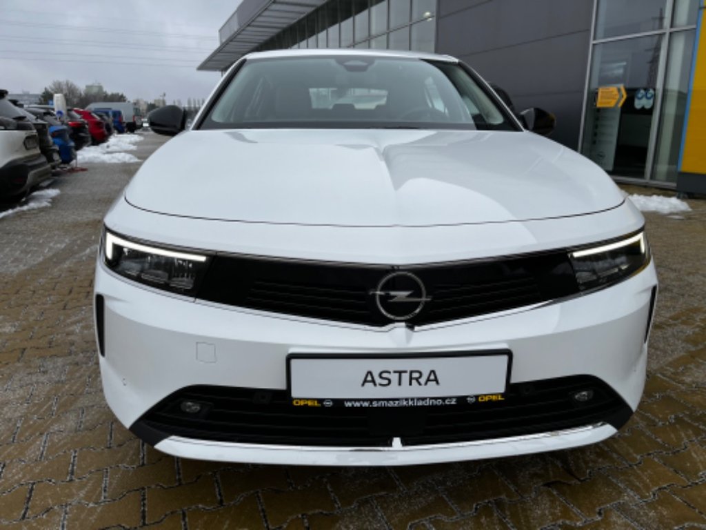 Opel Astra HB EDITION 1.2T (81kW/110k)MT6 Opel Astra