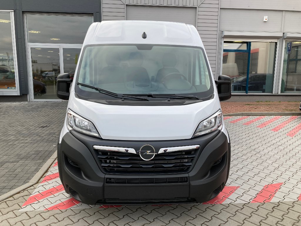 Opel Movano