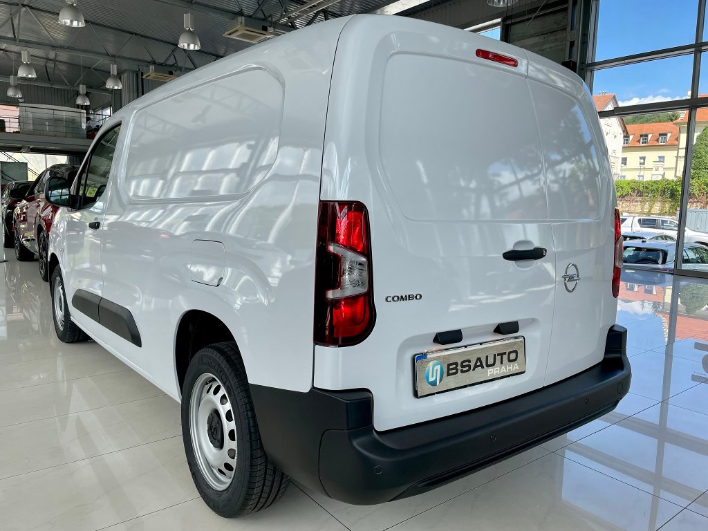 Opel Combo Van XL 1,5 CDTi MT6 130k + ZP Opel Combo