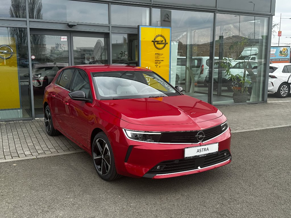 Opel Astra Elegance HB 1.2 TURBO Opel Astra