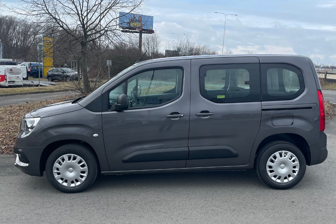 Opel Combo COMBI 1.5 CDTi L1 EDITION+ AT8 Opel Combo
