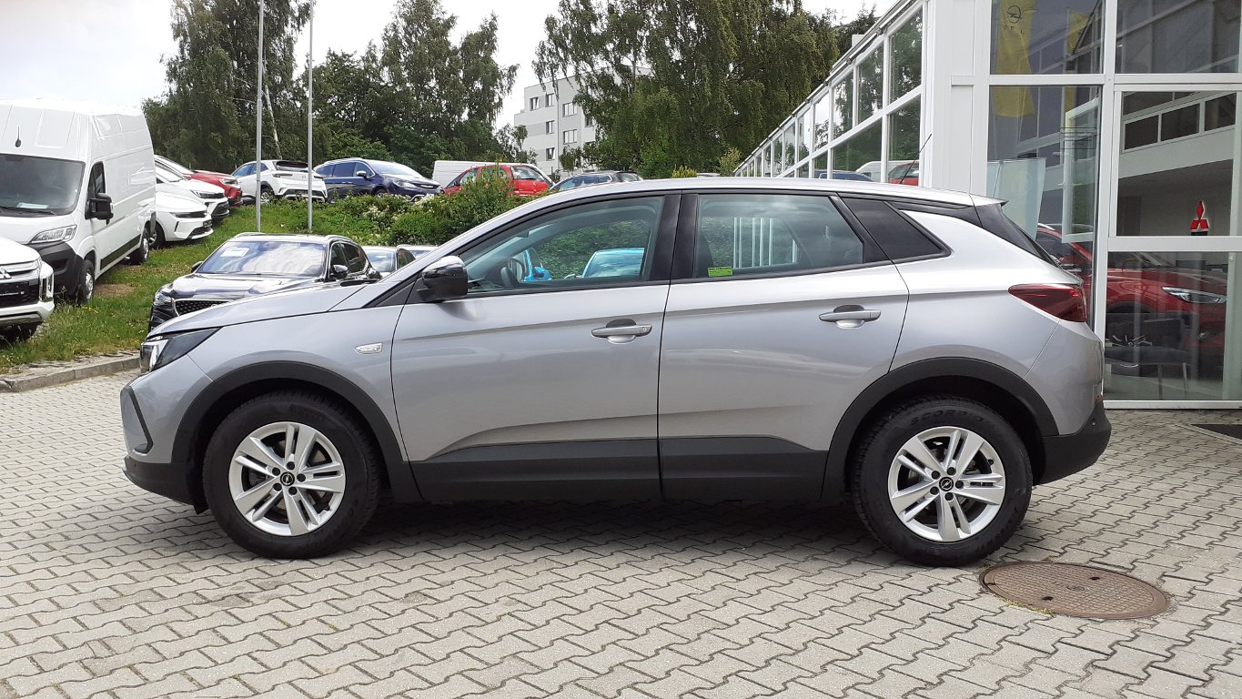Opel Grandland 1,2 Turbo 96 kW MT6 Opel Grandland