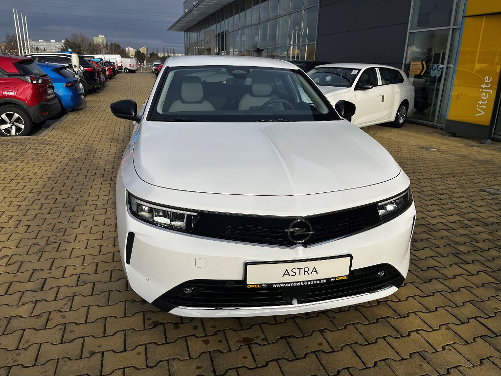 Opel Astra HB EDITION 1.2T(81kW/110k) MT6 Opel Astra