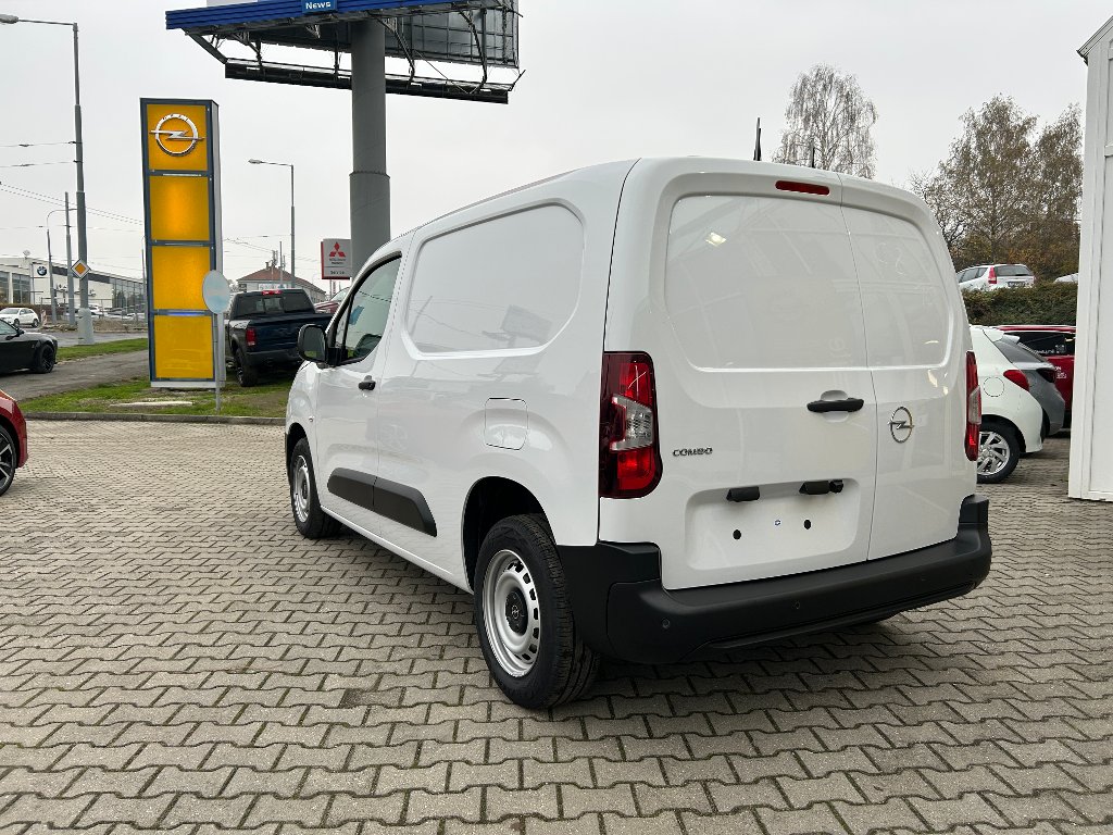 Opel Combo VAN L1 1,2 Turbo 81kW MT6 Opel Combo