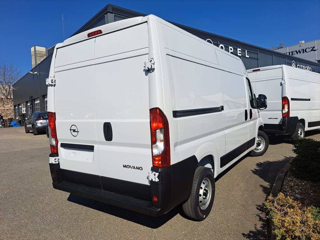 Opel Movano NEW Van 3000 L2H2 2.2 CDTi120k Opel Movano