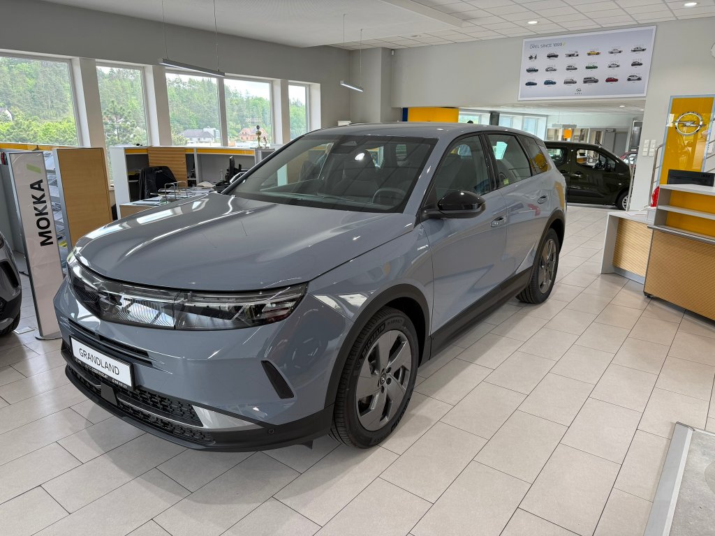 Opel Grandland Edition Hybrid 1.2 TURBO 107kW Opel Grandland