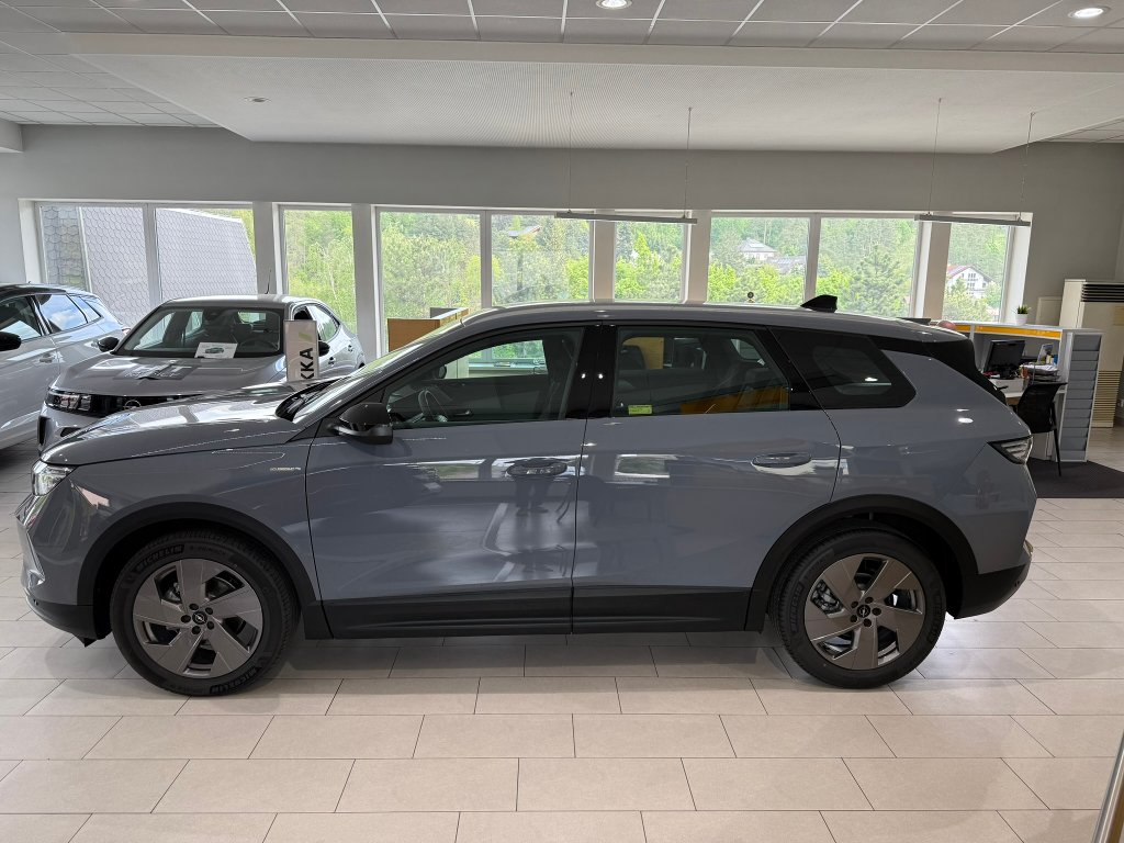 Opel Grandland Edition Hybrid 1.2 TURBO 107kW Opel Grandland