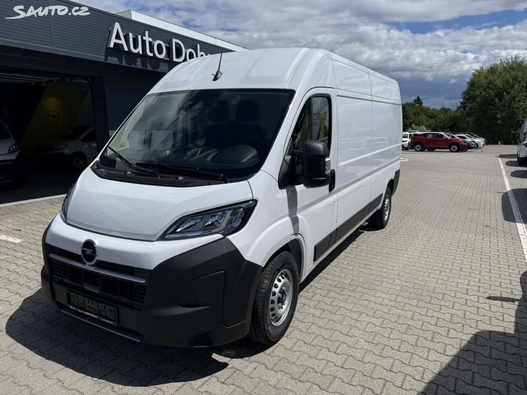 Opel Movano